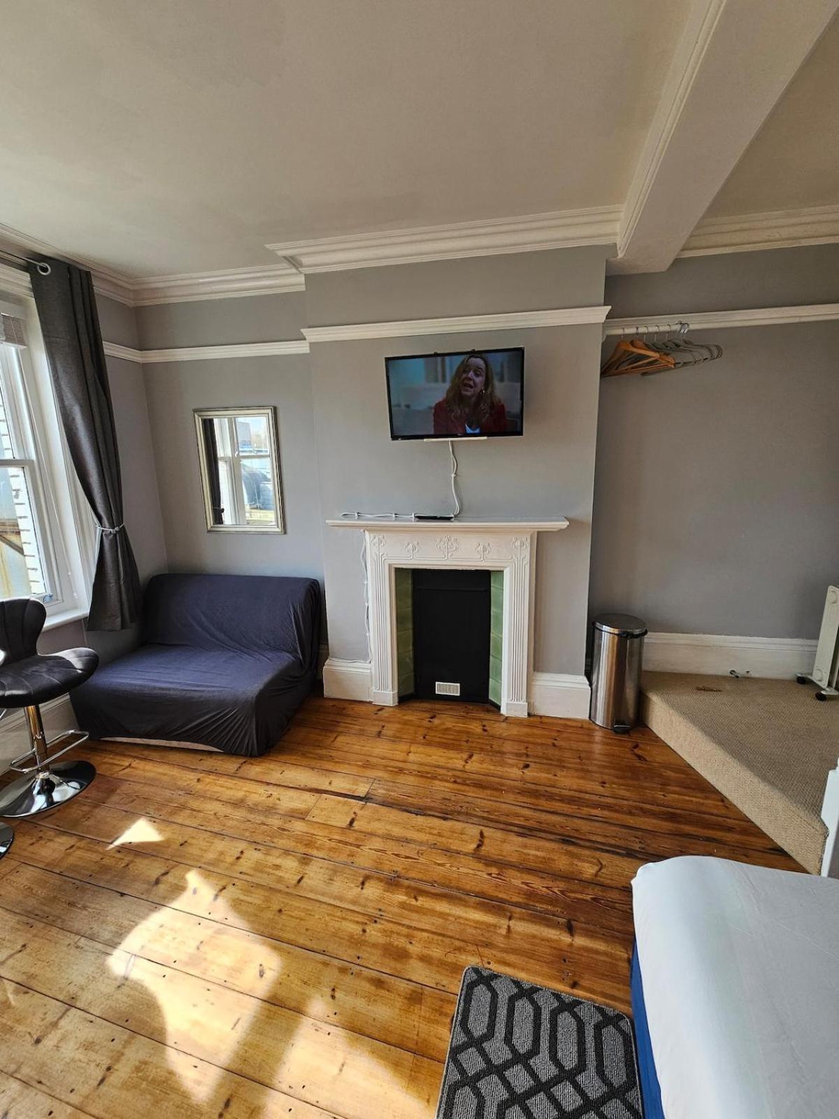 Centre Location On Corn Street * Bristol